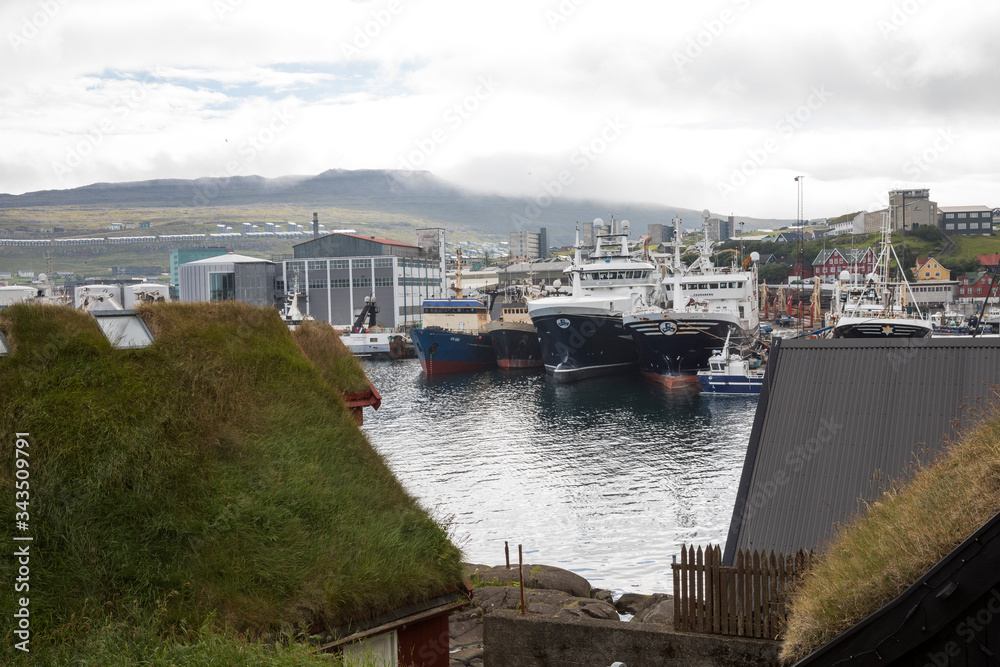 Fototapeta premium Faszination Färöer - Inseln im Nordatlantik