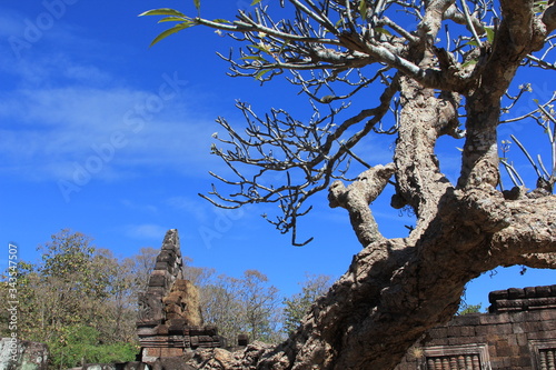  Wat Phu tempio khmer situato nei pressi di Champasak, Laos photo