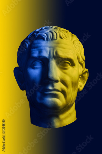 Obraz na plátně Statue of Guy Julius Caesar Octavian Augustus