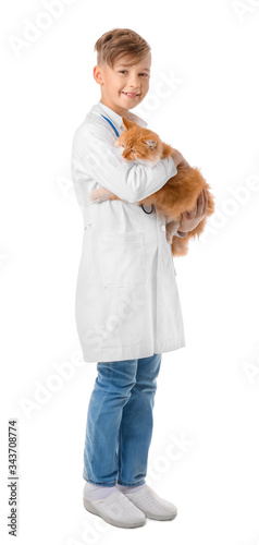 Little veterinarian with cu...