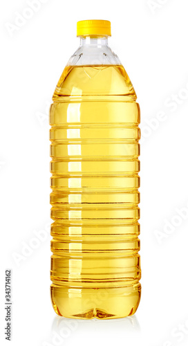vegetable or sunflower oil in plastic bottle