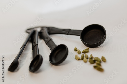 Set of measuring cups or measuring spoons use in cooking