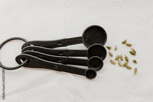 Set of measuring cups or measuring spoons use in cooking