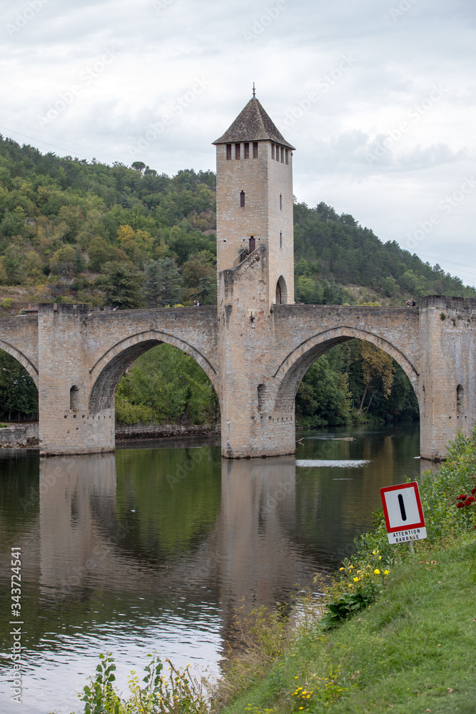 The medieval Pont Valentre over the River Lot, Cahors, The Lot, France