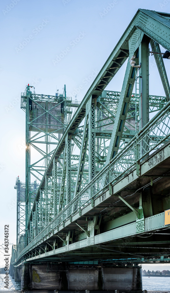 Long arched sectional Columbia River Interstate drawbridge Long arched sectional Columbia River Interstate drawbridge