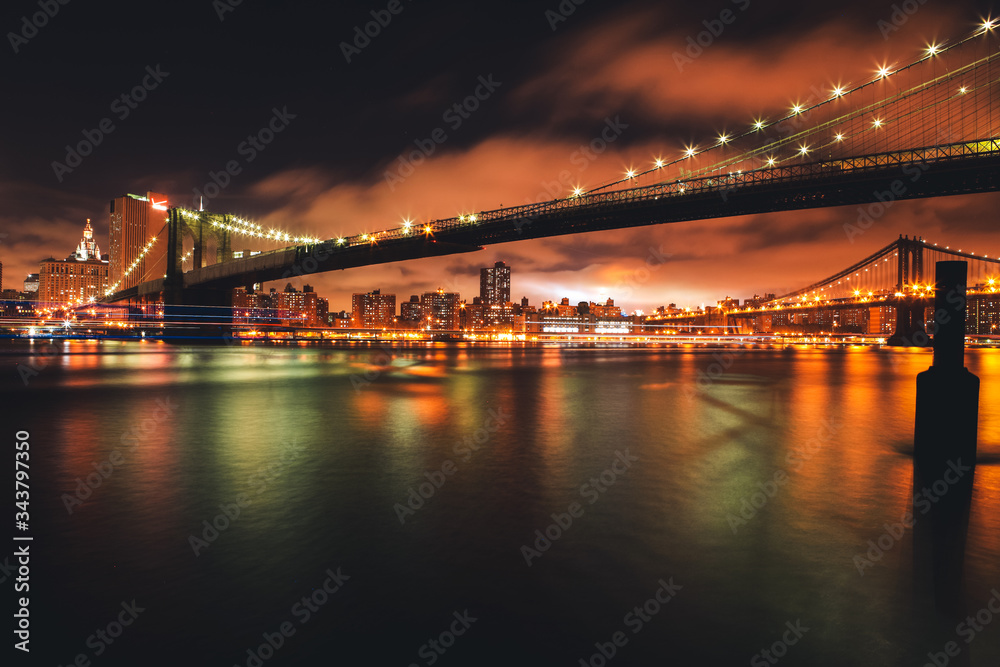 Brooklyn bridge New York, long exposure at night 
