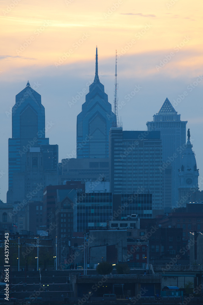 Skyline of downtown Philadelphia at sunset, Pennsylvania, United States.