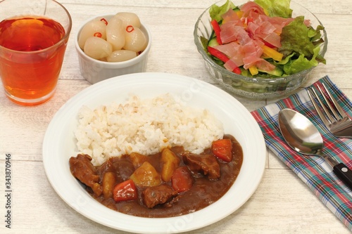 カレーライス（ポークカレー）