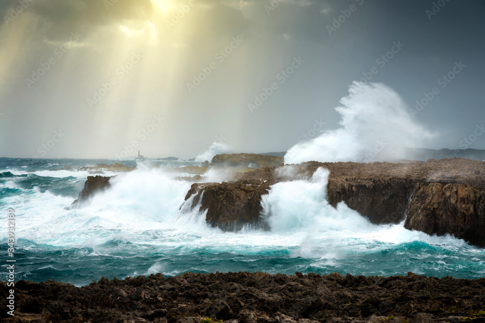 Starker Wind an der Nordküste Punta Grossa auf Menorca