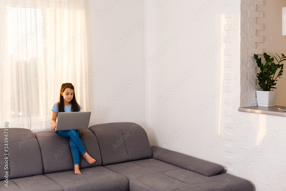 Distance learning online education webpage Distance learning online education webpage