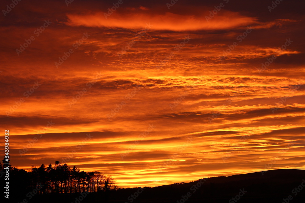 Fototapeta premium Sunset over the Mearns
