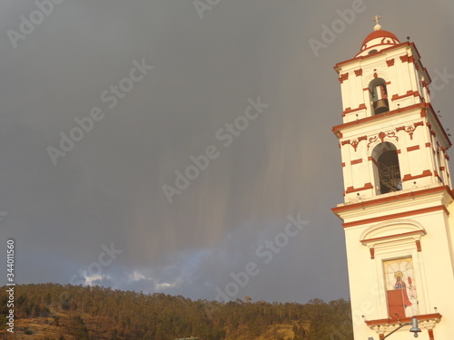 y viene la tormenta