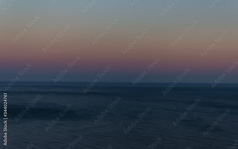 Fototapeta premium Start dawn over sea horizon