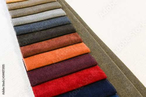 nuancier de tissus pour la décoration