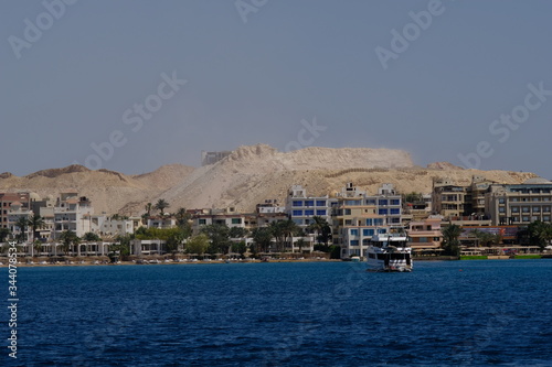 Fototapeta Naklejka Na Ścianę i Meble -  Hurghada, popular beach resort town along Red Sea coast of Egypt