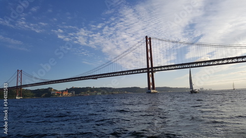 Lissabon Brücke © skmjdigital