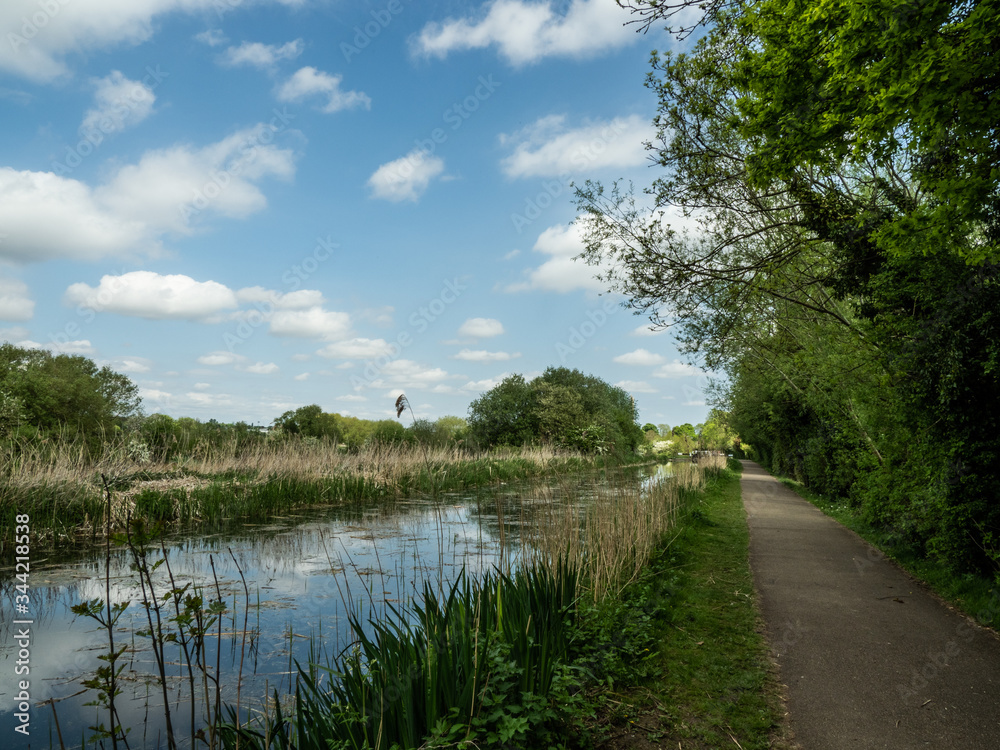 WALKING CANALS AND WATER WAYS WALKING CANALS AND WATER WAYS