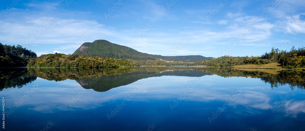 Kande ela is a forest reserve in Nuwara Eliya district, Sri Lanka with much bio diversity, also the Reservoir offers canoe rides and mesmerizing views of the area.