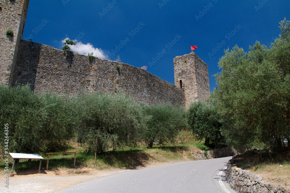 Monteriggioni, średniowieczny gród - Toskania, Włochy