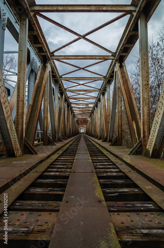 Old railway viaduct, symmetrical shot © Arcastardur