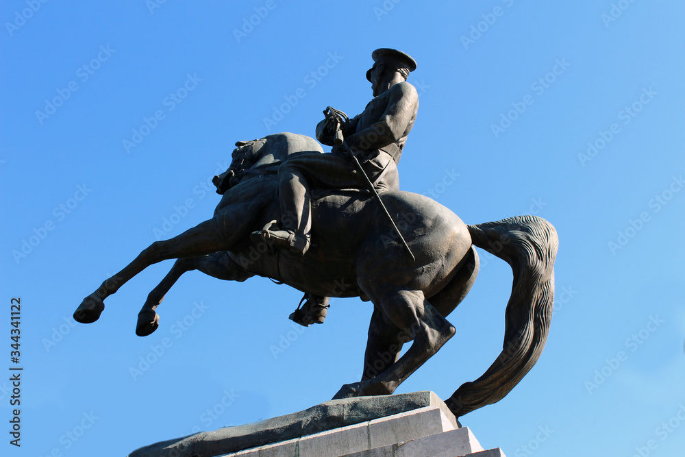 Fototapeta premium Samsun - Turkey. 19 May 2017. May 19 Ataturk's sculpture in Samsun. 19 May youth and sports holiday.