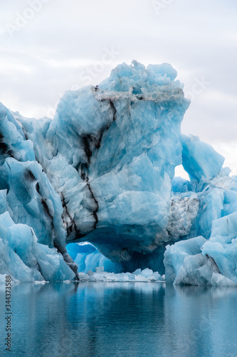 An Iceberg in the Jokulsarlon (Jökulsárlón) Glacier Lagoon in Iceland © Christopher