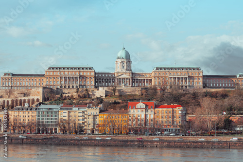 Obraz na płótnie Buda castle on a winter day in Budapest, Hungary. w salonie