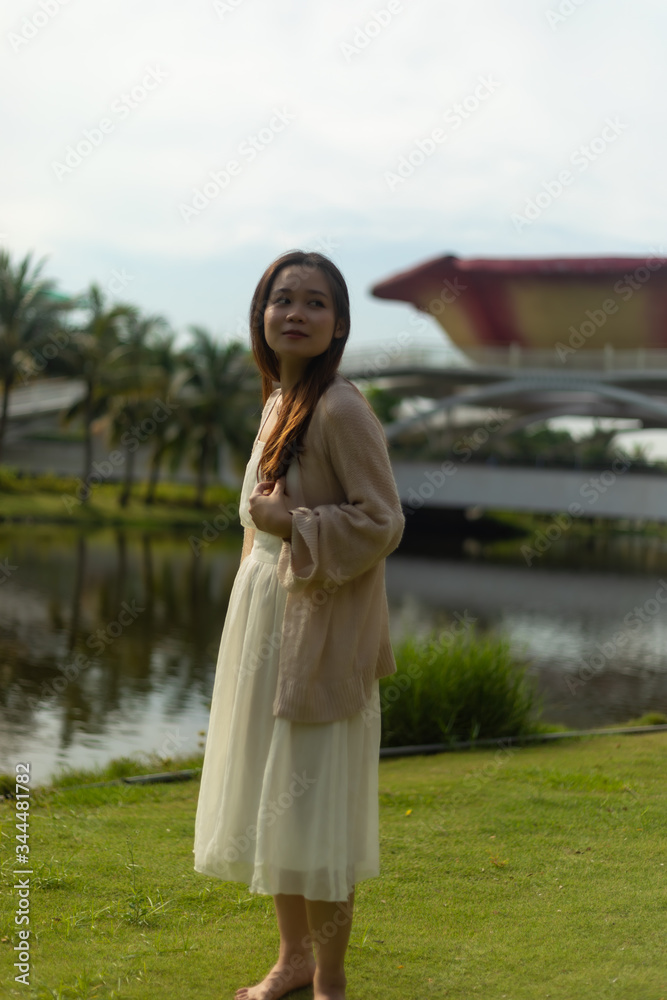A Vietnamese woman with black hair in Vietnam
A Vietnamese woman with black hair in Vietnam