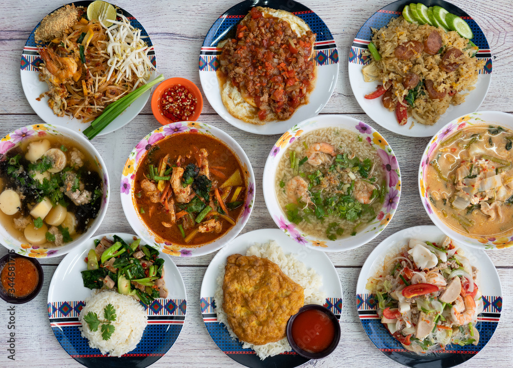 Fototapeta premium Thai Food Mixed Dishes