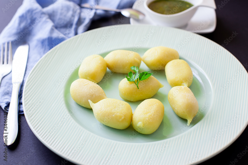 Gnocchi with pesto sauce