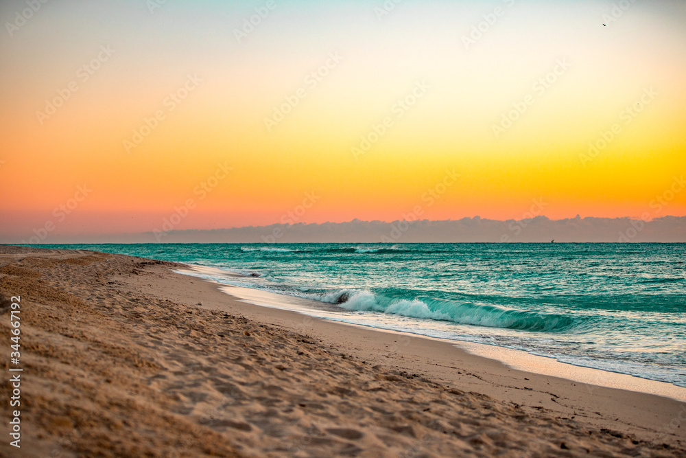 Amanecer en la playa 3