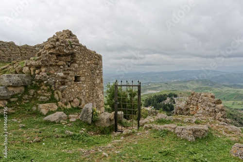 Albanien - Kanina - Festung photo