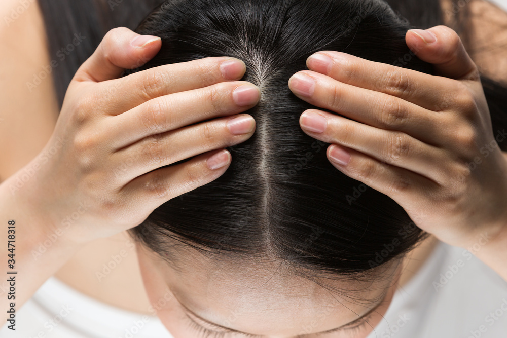 Fototapeta premium 頭皮ケア