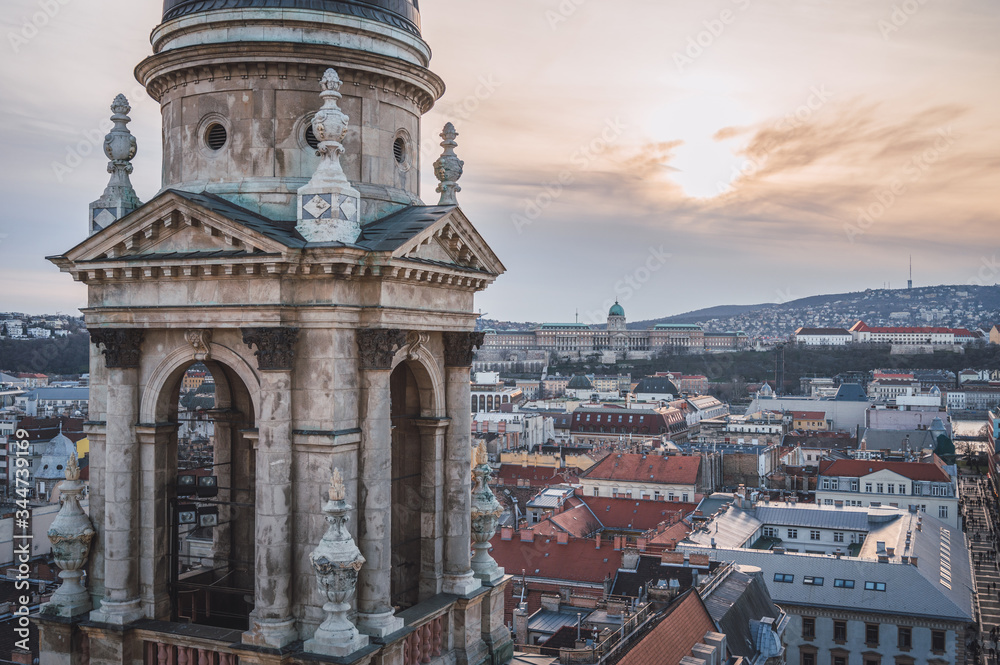 Obraz premium Aerial view of Budapest from St. Stephen's Basilica