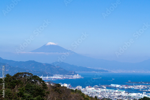 静岡県日本平からの富士山 © kazu8