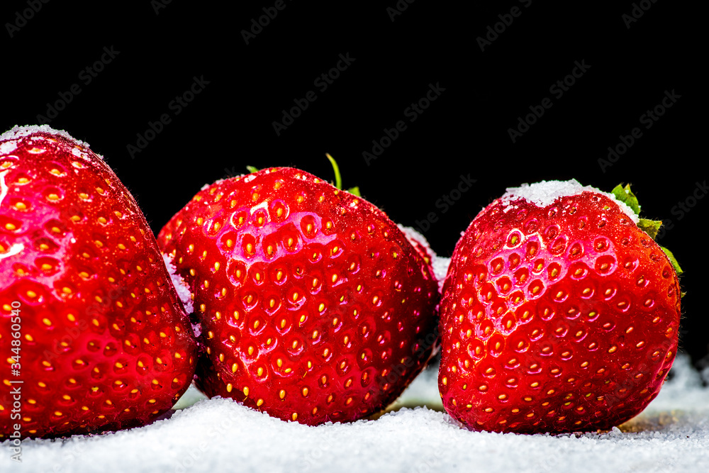 gezuckerte Erdbeeren gezuckerte Erdbeeren