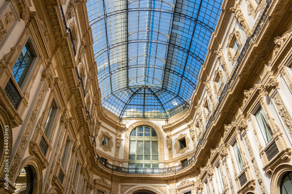 Galleria Vittorio Emanuele II, Milan, Italy Galleria Vittorio Emanuele II, Milan, Italy