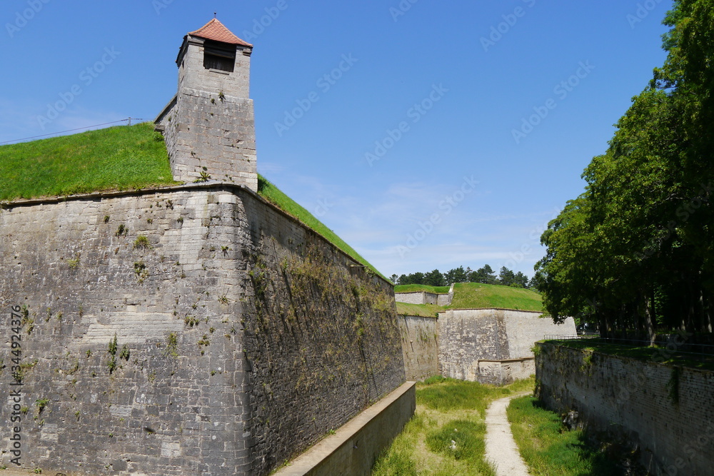 Bastion und Mauern barocke Festung Wülzburg mit Festungsmauern bei Weißenburg in Bayern