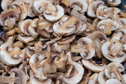 finely chopped champignon mushrooms