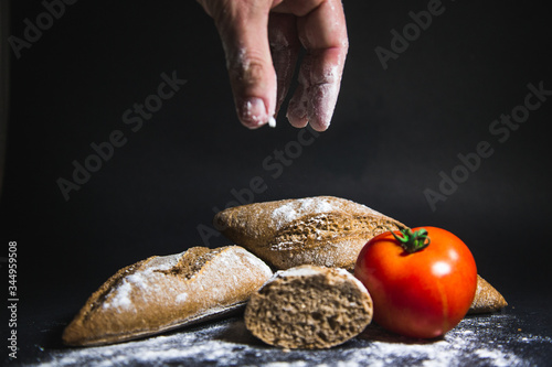 pan y tomate photo