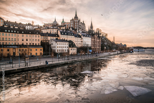 Canvas Print sunrise over stockholm sweden during winter