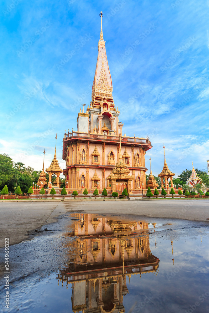 Fototapeta premium Chalong temple Phuket Thailand