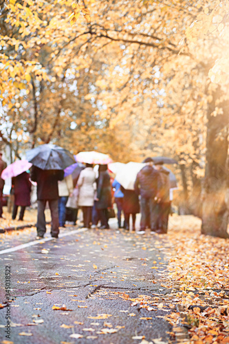 Autumn rain in the park © alexkich