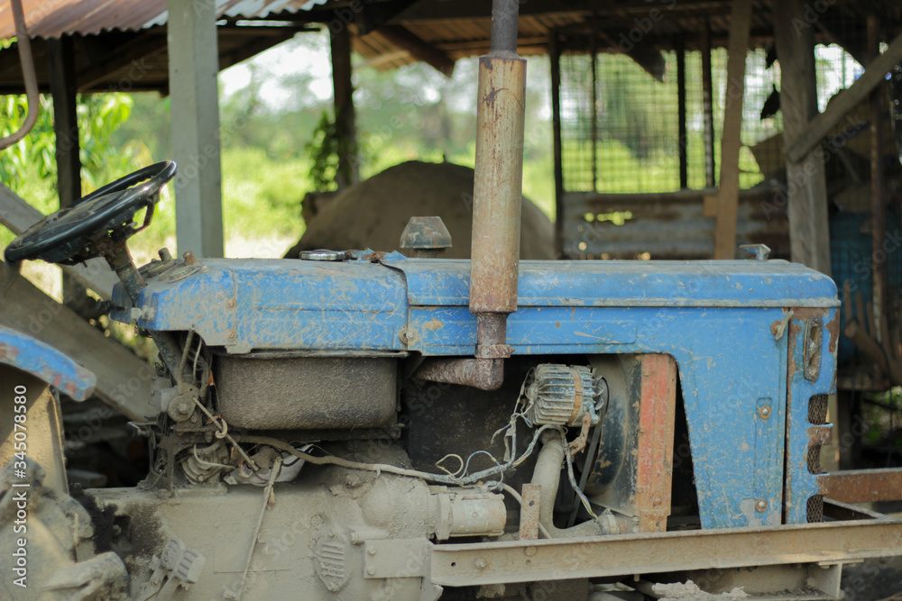 Outdated agricultural engines have been used for many years as a durable engine. Can be found everywhere in Asia.