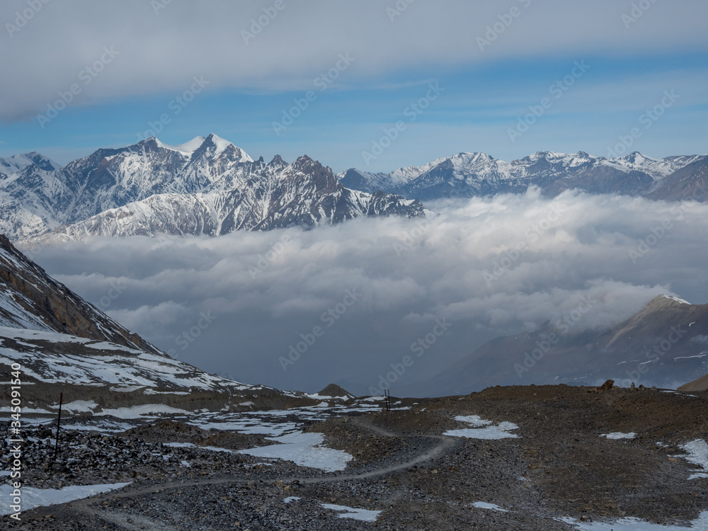 Obraz premium View of the pass Thorang La of the Annapurna Trek, Nepal
