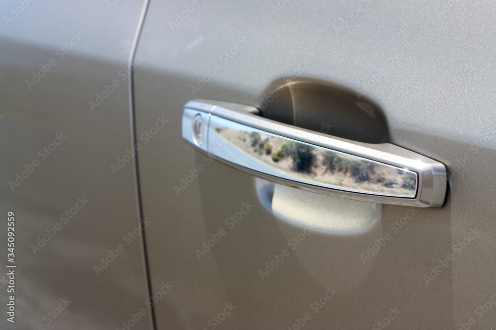 Chrome vehicle door handle