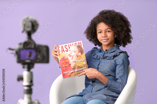 African-American teenage fa...