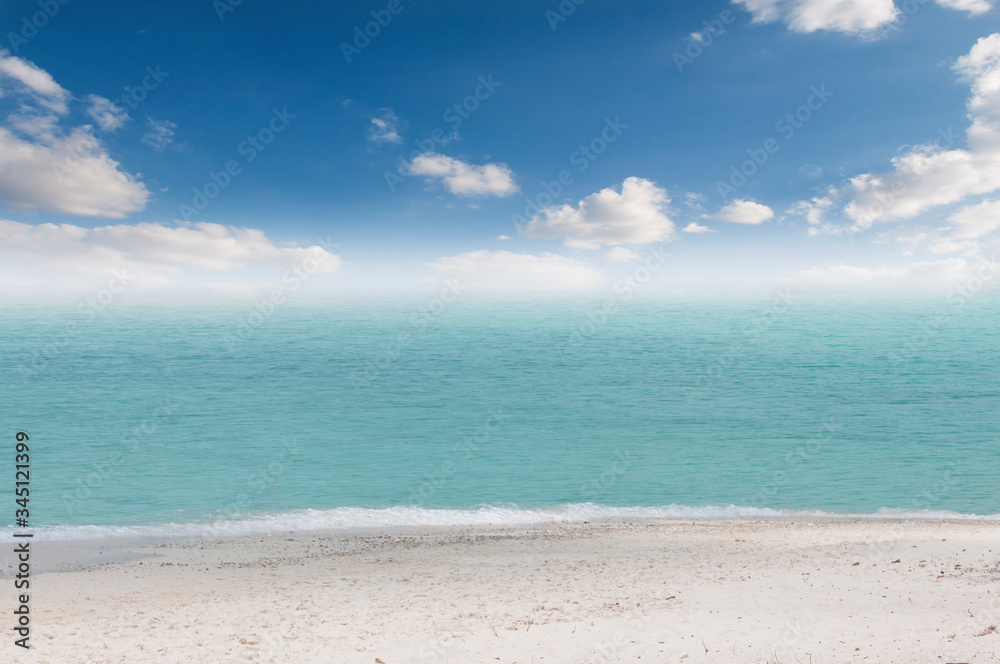 The sea on a day with beautiful clear skies
The sea on a day with beautiful clear skies