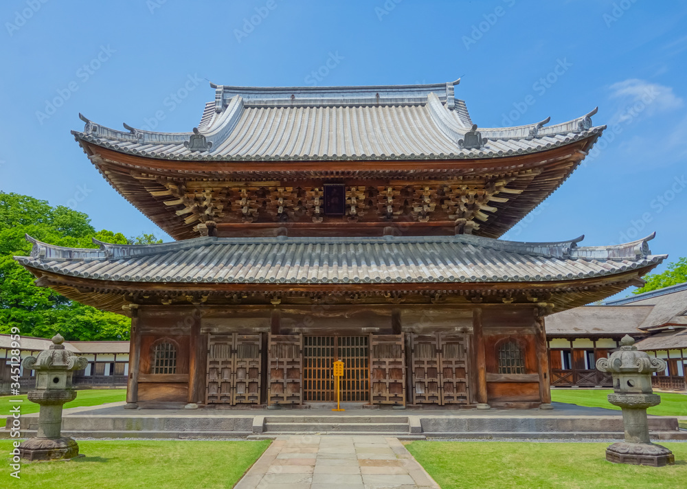 国宝　高岡山瑞龍寺（富山・高岡）