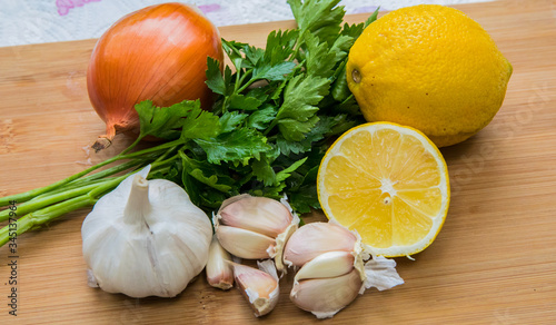  Eat vegetables onion, garlic, lemon, parsley to be healthy